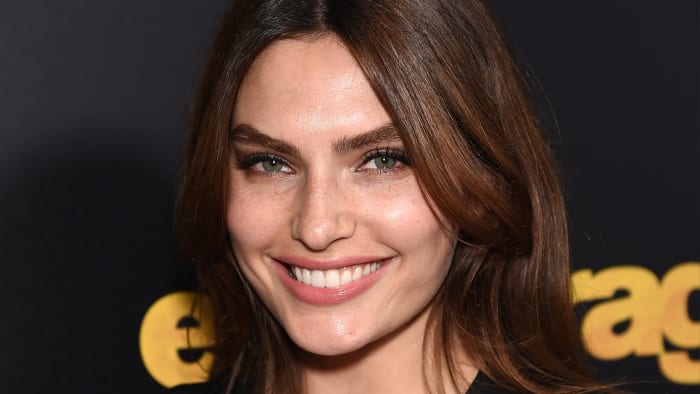 Alyssa Miller on the red carpet at the 'Entourage' premier.